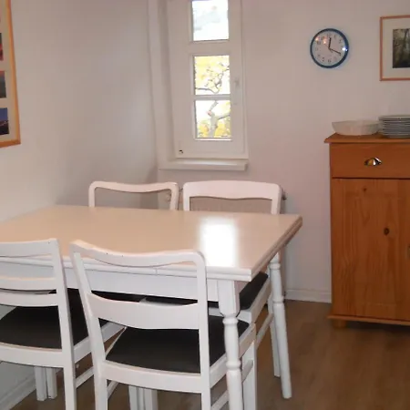 Monique In Alt-sassnitz *