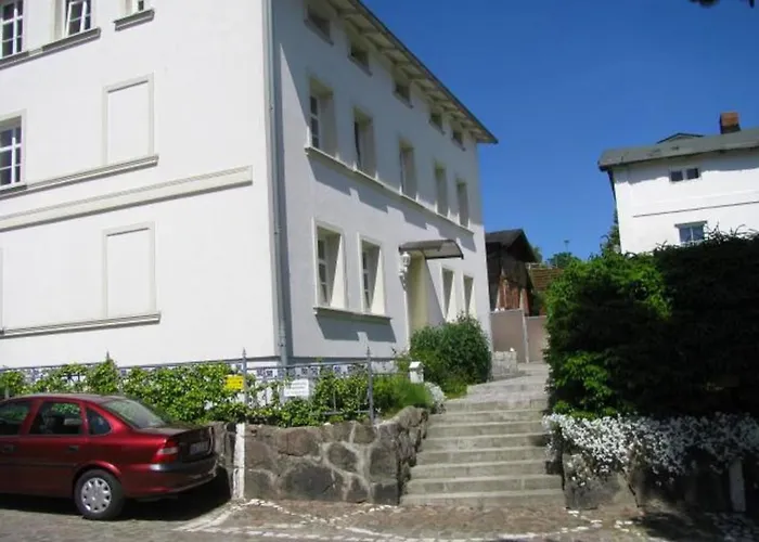Monique In Alt-sassnitz * ساسنيتز